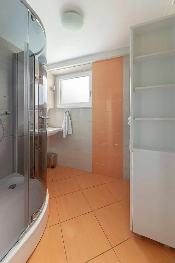 Apartment Vizmarje Ljubljana